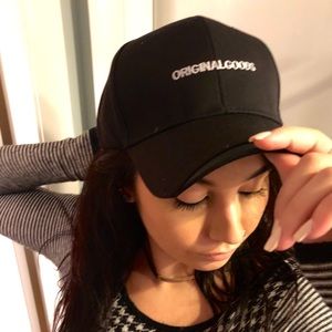 Original goods hat in Black